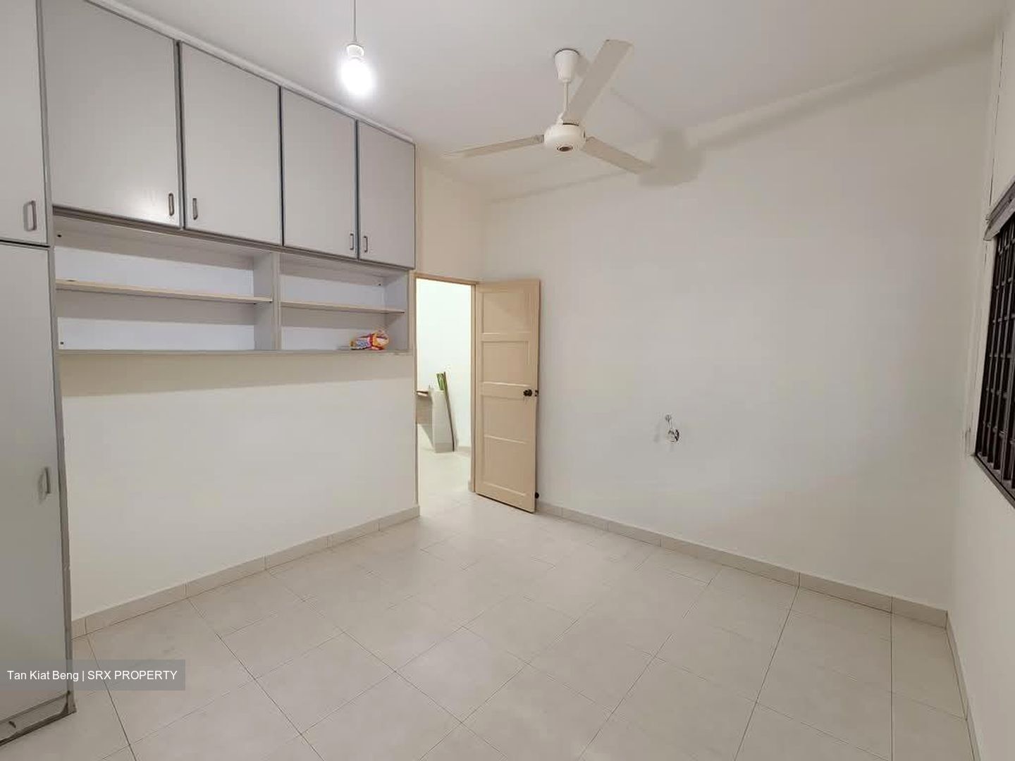 Thomson Garden Estate (D20), Semi-Detached #560336971